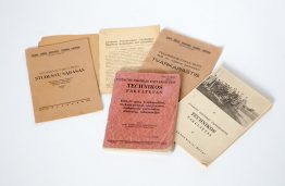 Information sheets of the universities, 1922-1940