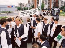 KTU akademinis choras „Jaunystė“ pasaulio lietuvių dainų šventėje Vilniuje, 2003 m. (R. Misiukonio nuotr.)