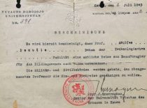 Certificate of the Dean of the Faculty of technology A. Damušis issued by VDU Rector J. Gravrogkas, 1943. (From the archive of A. Damušis family)