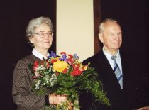 Vyda ir Kazimieras Ragulskiai, 2001 m.