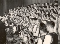 Concert of the KPI song and dance ensemble at the Student Song Festival of the Baltic States, 1956. Soloist – Birutė Paplauskaitė. (The original is in the archive of A. Vitkauskas)
