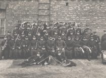 Orchestra of the 5th infantry regiment with the commander of the regiment col. Stasys Raštikis, 1933–1934. First row 4th from the left – Romanas Chomskis (father).