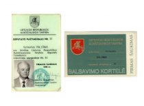 Certificate and voting card of the deputy of the Supreme Council of the Republic of Lithuania V. Paliūnas, 1990.