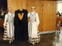 Members of &ldquo;Nemunas&rdquo; wearing the mantle of the honorary doctor of KTU, 1998. (Photograph by J. Klėmanas, KTU Museum)