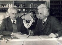 Prof. K. Sasnauskas with Assoc. Prof. Martusevičius and A. Balandis, 1987 (from KTU Photo Archive)