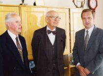 Prof. K. Sasnauskas, Prof. A. Damušis and Prof. R. Šiaučiūnas, 1996 (from Sasnauskai family archive)