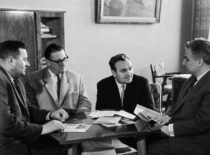 KPI prorektoriai M. Martynaitis, H. Petrusevičius, komunistų partijos sekretorius P. Švenčianas ir prorektorius R. Chomskis, 1963 m.