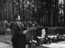 KPI rektorius M. Martynaitis kalba prof. K. Baršausko mirties metinių paminėjime, 1965 m. (KTU fotoarchyvas)
