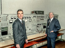 Prof. S. Masiokas with lect. J. Varkalis, 1997 (KTU Photo Archive, Photograph by A. Steponavičius)