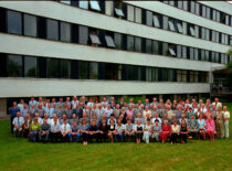 Team of the Faculty of Electrical Engineering and Automation, 2000 (KTU Photo Archive, photograph by J. Klėmanas)