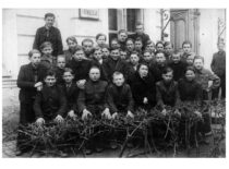 At Panevėžys 1st Gymnasium for Boys in 1945–1948 (S. Masiokas – 1st from the right in the 2nd row). (archive of Prof. S. Masiokas)