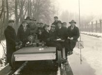 Prof. S. Kolupaila with students at the Hydrometry Laboratory in the Botanical Garden, 1933 (original photograph is at KTU Museum)