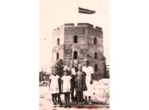 M. Jakimavičienė with her children Česlovas and Eulalija at Gediminas Castle in Vilnius, 1940. (Prof. Č. Jakimavičius family archive)