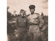 Česlovas Jakimavičius su vir&scaron;ila pasibaigus karui Kur&scaron;e, 1945 m. birželio 27 d. (KTU muziejus)