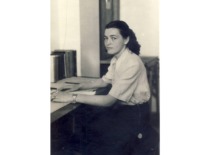 E. Sto&scaron;kutė after her first lecture, 1950 (E. Grinienė family archive)