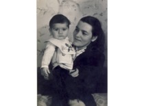 E. Grinienė with her firstborn son Vygintas, 1951. (E. Grinienė family archive)