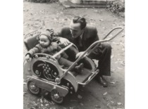 Č. Jakimavičius with his firstborn daughter Virginija, 1953 (Prof. Č. Jakimavičius family archive)
