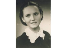 I. Leliūgienė &ndash; 9th grade student at Kaunas 15th Secondary School, 1957 (Prof. I. Leliūgienė's personal archive)