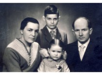 Griniai family, 1963. (E. Grinienė family archive)