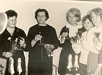 Assoc. Prof. E. Grinienė at the Last Bell celebration, 1968. (E. Grinienė family archive)