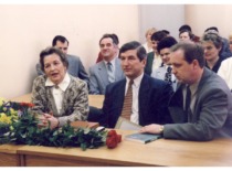 Presentation of the book &ldquo;Biochemistry&rdquo; by Prof. E. Grinienė at the faculty, 1999. First row (from the left): Prof. E. Grinienė, Assoc. Prof. R. Venskutonis, Assoc. Prof. R. &Scaron;iaučiūnas. (E. Grinienė family archive)