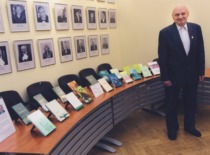 2017 Žiliukas with his books in the CR Rectorate Hall