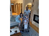 Prof. E. Grinienė with the family of her granddaughter Eglė, talking to her great-grandson Emilis, 2022. (Prof. E. Grinienė family archive)