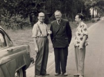 V. Jasiukevičius on vacation, on his way from Palanga to Rusnė with his teacher Klemas and colleague V. Ne&scaron;ukaitis, 1959 (L. Kudarienė family archive)