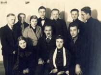Pupils of the organisation &ldquo;Ateitis&rdquo; with Prof. P. Dovydaitis at the workers' festival of the Christian Democrats, 1935. In the centre is Prof. Pranas Dovydaitis, V. Jasiukevičius is in the last row behind him (family archive of L. Kudarienė)