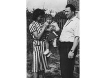 S. Kutkevičius with his daughter Vida and wife Danute in 1963 (Prof. S. Kutkevičius family archive)