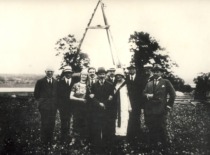 Teachers of the Faculty of Mathematics and Nature at the University of Lithuania in the land plot of the future Physics and Chemistry Institute in Aleksotas, circa 1925. From the left: Prof. O. Folkas, Prof. T. Ivanauskas, H. Ivanauskienė, Prof. F. Butkevičius, Prof. V. Čepinskis, S. Žemaitienė, Prof. M. Kaveckis, Assoc. Prof. M. Toma&scaron;auskas, Prof. L. Vailionis, Prof. Z. Žemaitis. (the original photograph is at KTU Museum)