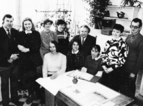 Research group led by Prof. S. Kutkevičius, 1990 (KTU Faculty of Chemical Technology archive)