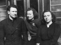 S. Kutkevičius with fellow students, the second one is Vaclava Zelionkaitė, 1949 (family archive of Prof. S. Kutkevičius)