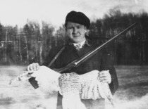 S. Kutkevičius with a hunting trophy, 1960 (family archive of Prof. S. Kutkevičius)