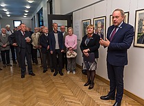 An exhibition of paintings by Vice-Rector Roman Chomski, opened on the 100th anniversary of his birth, 2019. In the photo: KTU Rector Prof. Eugenijus Valatka speaking. (Photo by J. Klėmanas, KTU photo archive)