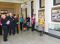 Architectural historian Nijolė Luk&scaron;ionytė Tolvai&scaron;ienė speaks at the opening of the exhibition "KTU Heritage. The First Buildings," 2010. Exhibition author Dr. A. Veilentienė. (Photo by Ričardas &Scaron;aknys, KTU photo archive)