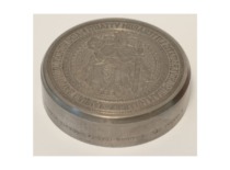 The large seal of Vytautas Magnus University. Paris, 1939 (photo by J. Klėmanas, original held at the KTU Museum)