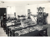 J. Indriūnas in the Materials Resistance Laboratory at the Physics-Chemistry Building in Aleksotas, 1936 (KTU Museum)