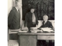 J. Indriūnas with department colleagues Assoc. Prof. A. Kijauskas and Assoc. Prof. I. Radvilavičienė, 1980 (KTU Museum)