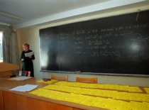 Prof. Jonas Matulionis Young Mathematicians Competition at the Faculty of Fundamental Sciences, KTU, 2000. Standing at the board is Assoc. Prof. Laimutė Papreckienė. (Photo by J. Klėmanas, KTU photo archive)