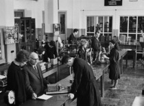 Prof. J. Indriūnas with students in the Laboratory of the Department of Fibrous Materials at KPI, 1964 (KTU photo archive)