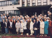 Prof. E. Grinienė and Prof. V. Zelionkaitė at the 50th-anniversary reunion of the 4th graduating class of the Chemical Technology program, 2004 (Prof. V. Zelionkaitė&rsquo;s family archive)