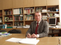 Prof. A. Fedaravičius &ndash; Dean of the Faculty of Mechanics and Mechatronics at KTU, 2006 (Photo by J. Klėmanas, KTU Photo Archive)