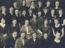 V. Zelionkaitė with her first kindergarten class, 1953 (From the family archives of Prof. V. Zelionkaitė)